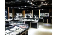 展柜設(shè)計 制作 安裝報價 沈陽道具安裝 廣州市易格裝飾工程沈陽分公司